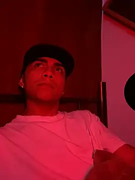 SkinnyHot444 online show from 01-19-25, 01:44