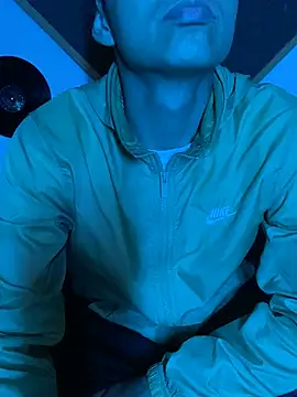 SkinnyHot444 online show from 02-08-25, 04:36