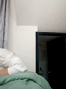 VIOLETA-25  online show from 03-20-25, 03:36