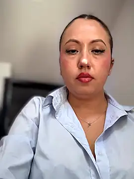 Snapshot of VIOLETA-25_ chatting on 07-22-26, 01:58 VIOLETA-25 online show from 07-22-26, 01:58