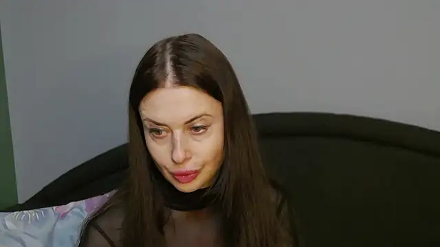 Snapshot of Mia_Lovi chatting on 02-28-25, 04:53 Mia Lovi online show from 02-28-25, 04:53