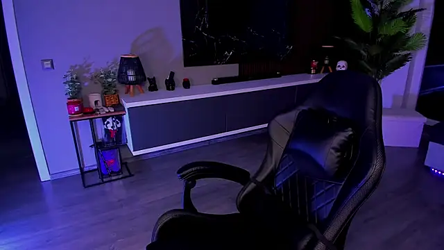 anemarieejolie online show from 04-20-26, 05:59