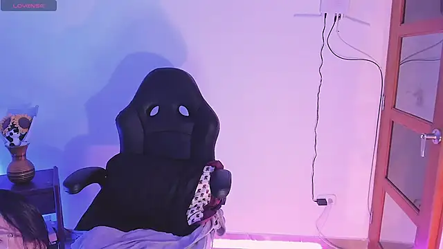 haanna thompsoon online show from 12-10-24, 08:38