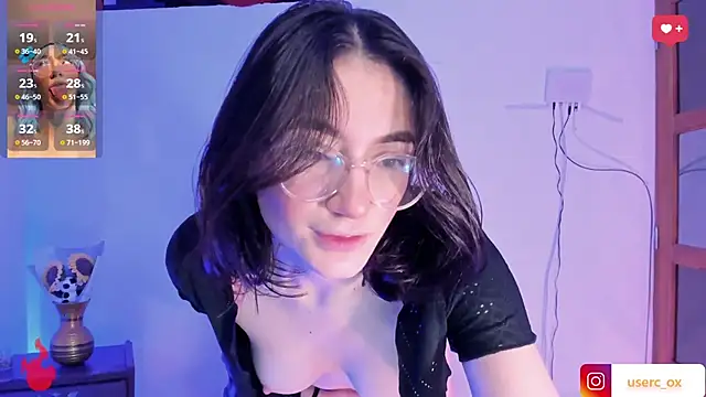 haanna thompsoon online show from 12-26-24, 03:10