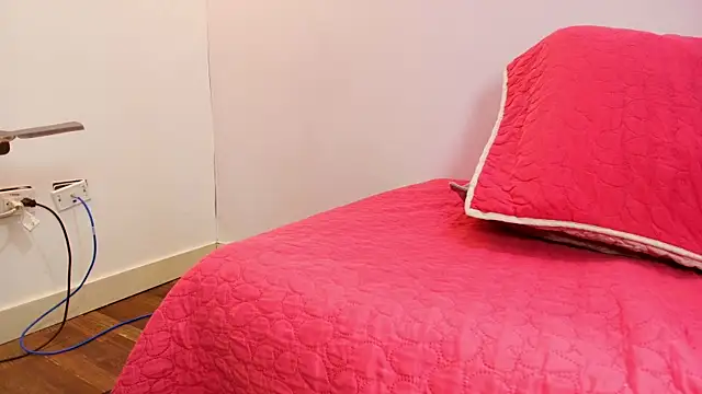 Amy wats0n online show from 09-12-25, 07:03