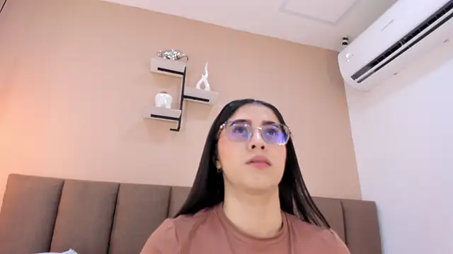 Amy wats0n online show from 05-29-26, 07:01