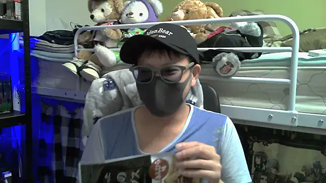 Owl1216 online show from 12-05-24, 03:50