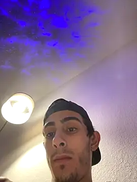 kennylove420 online show from 11-25-25, 04:45