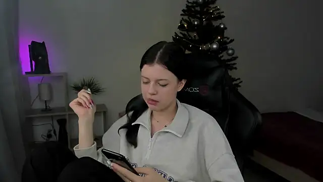 Este Glen online show from 12-21-24, 11:13