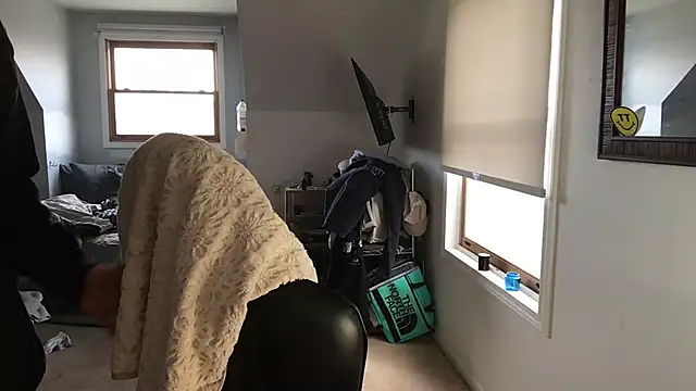 Snapshot of Dylansd chatting on 03-07-25, 03:39 Dylansd online show from 03-07-25, 03:39