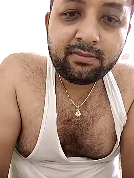 hardyloves online show from 12-19-24, 03:51