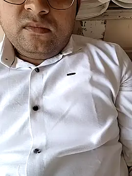 hardyloves online show from 01-12-25, 07:53