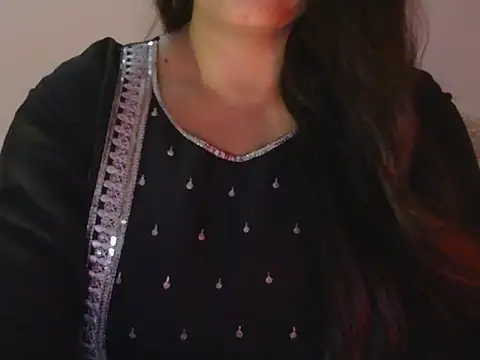 Snapshot of diva-22 chatting on 07-11-26, 11:46 diva-22 online show from 07-11-26, 11:46