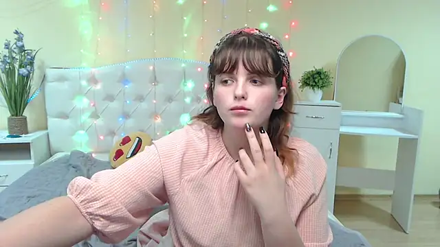 StaceyLex online show from 01-29-25, 03:37