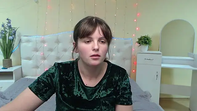 StaceyLex online show from 02-04-25, 03:57