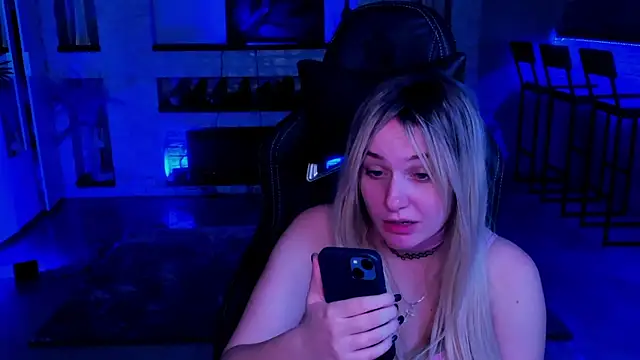 LisaElfy online show from 02-08-25, 07:15