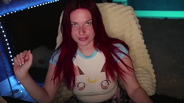 LisaElfy online show from 04-13-26, 03:17