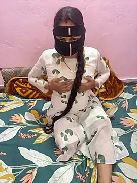 mickey love online show from 02-28-25, 01:14