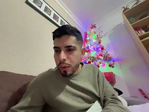 Chicos defiesta online show from 01-03-25, 04:06