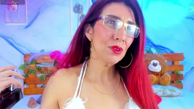 Snapshot of Perla_Franco chatting on 01-31-25, 08:43 Perla Franco online show from 01-31-25, 08:43