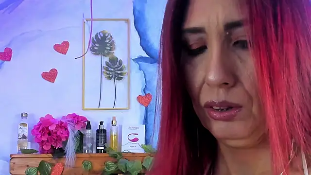 Snapshot of Perla_Franco chatting on 02-22-25, 05:12 Perla Franco online show from 02-22-25, 05:12
