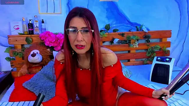 Snapshot of Perla_Franco chatting on 03-07-25, 05:08 Perla Franco online show from 03-07-25, 05:08