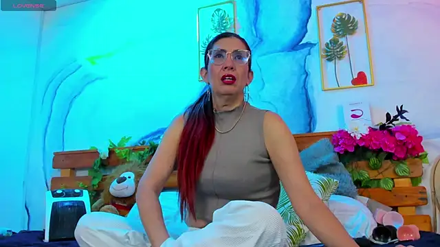 Snapshot of Perla_Franco chatting on 09-12-25, 08:36 Perla Franco online show from 09-12-25, 08:36