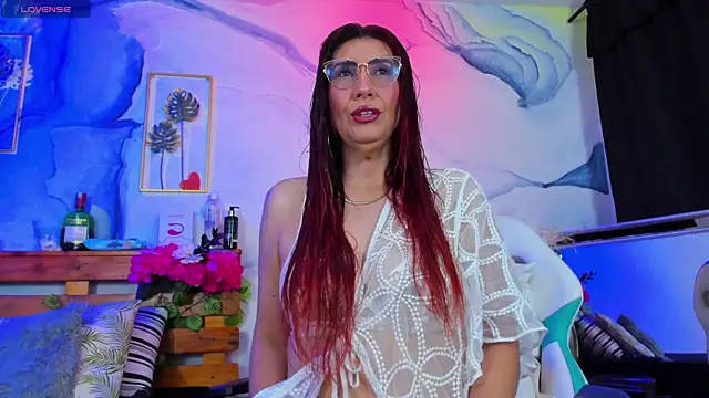 Snapshot of Perla_Franco chatting on 09-13-25, 06:24 Perla Franco online show from 09-13-25, 06:24