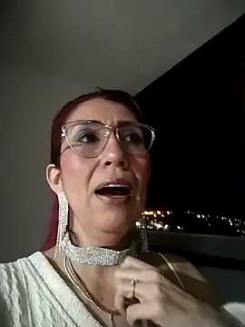 Perla Franco online show from 12-04-25, 05:50