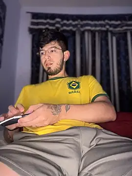 Snapshot of Anthony-Martin chatting on 02-03-25, 11:31 Anthony-Martin online show from 02-03-25, 11:31