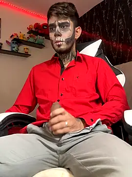 Snapshot of Anthony-Martin chatting on 10-13-25, 12:38 Anthony-Martin online show from 10-13-25, 12:38