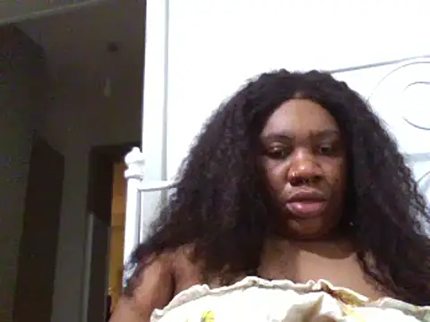 Snapshot of bonbonaumiel chatting on 12-12-24, 06:36 bonbonaumiel online show from 12-12-24, 06:36