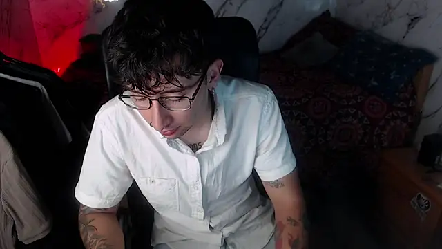 Dereck Dickson online show from 05-04-26, 05:36