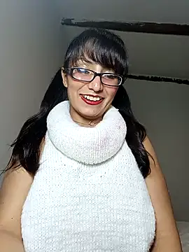 Lucy Chery online show from 06-03-26, 02:25