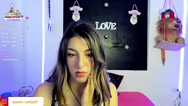 queen-natty online show from 12-23-24, 04:55