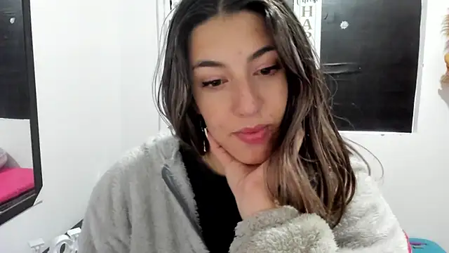 queen-natty online show from 01-29-25, 02:32