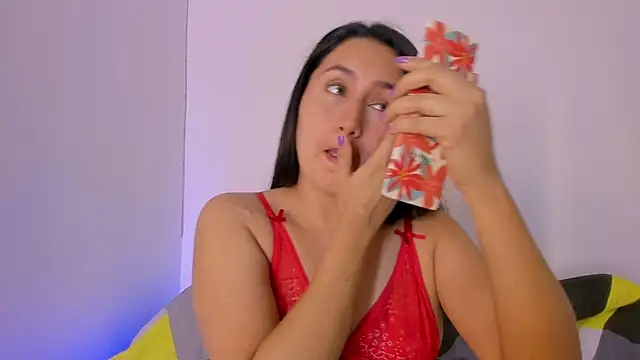 Snapshot of AmaiaFerrer chatting on 01-05-25, 12:52 AmaiaFerrer online show from 01-05-25, 12:52