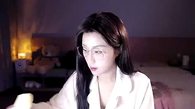 Lucky-baby online show from 12-17-24, 02:44