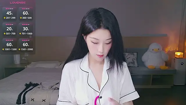 Lucky-baby online show from 09-26-25, 01:15