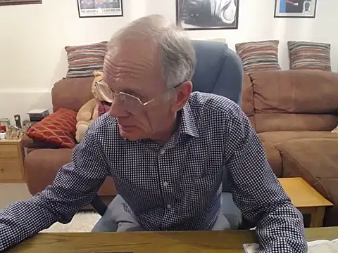 Ferret7777 online show from 10-24-25, 09:55