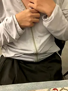 Snapshot of Bella0815 chatting on 12-04-24, 08:01 Bella0815 online show from 12-04-24, 08:01