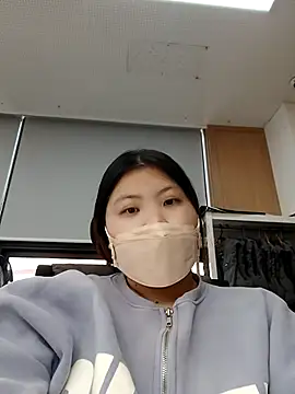 hello098712 online show from 09-26-25, 03:21