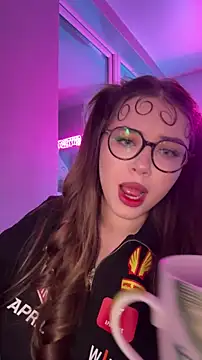 CutiePie3 online show from 02-16-26, 08:05