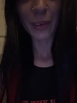 MissMidnightUK online show from 05-15-26, 11:12