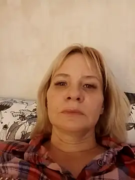 Snapshot of Milen_Milf chatting on 02-05-25, 07:20 Milen Milf online show from 02-05-25, 07:20