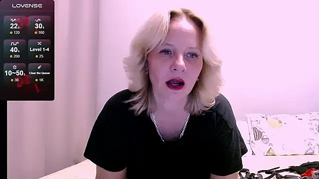 Snapshot of Milen_Milf chatting on 05-07-26, 05:07 Milen Milf online show from 05-07-26, 05:07