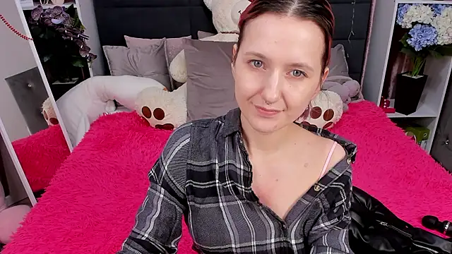 MiaKarlos online show from 02-16-26, 01:57