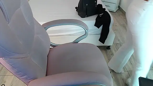 Sam mansson66 online show from 01-30-25, 07:04