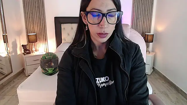 Sam mansson66 online show from 02-05-25, 12:06