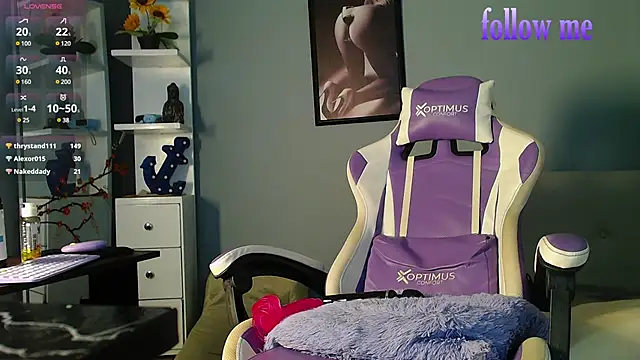 zoey-fox online show from 03-14-25, 07:26